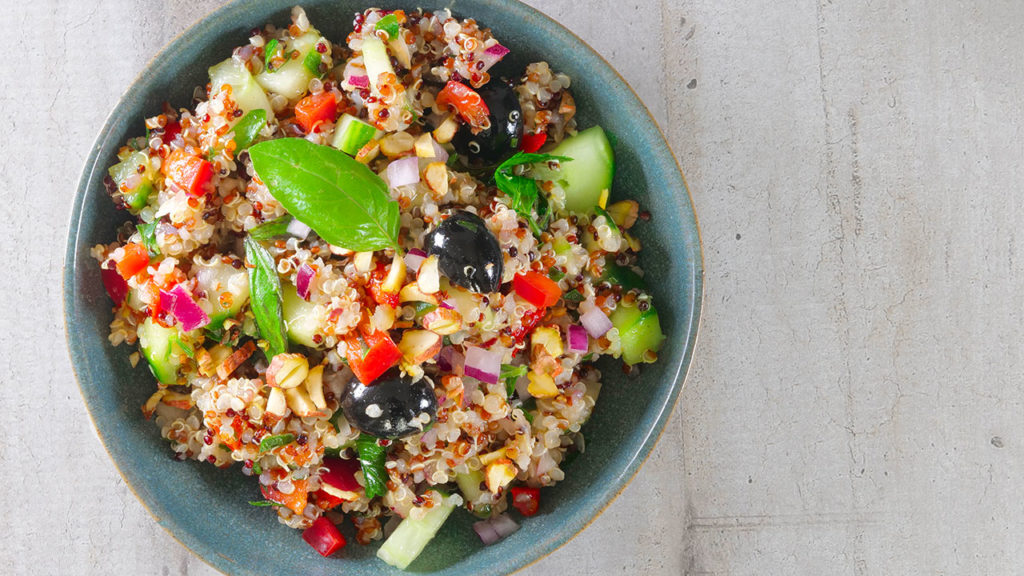 Recette végétarienne salade de quinoa